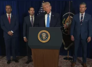 El presidente Donald Trump, Trump se congratuló de que "la mayoría" de los militares cubanos murieron tras el ataque perpetrado por fuerzas estadounidenses la semana pasada en Venezuela, que acabó con la captura de Nicolás Maduro y su esposa, Cilia Flores. Foto. EFE