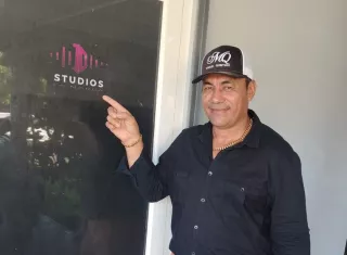 Manuel Quintero suelta su tema de carnaval: “No soy rakataka, no soy yeye”