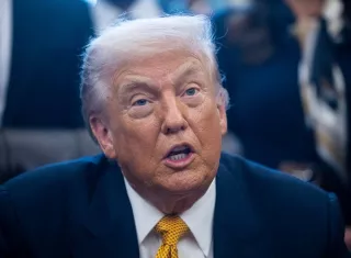 Donald Trump confirma conversación con presidenta encargada de Venezuela