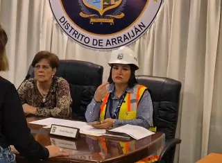 La alcaldesa Stefany Peñalba le tira a la ACP. 