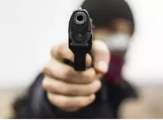 Los causantes del hecho se dieron a la fuga por las veredas del lugar. Foto ilustrativa