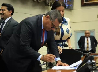 Actualmente, 120 centros de salud a nivel nacional mantienen un horario extendido.  /  Foto: Asamblea