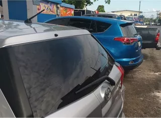 La situación impacta no solo a quienes residen en la ciudad, sino también a visitantes que acuden por motivos laborales, comerciales o de servicio. Foto. Melquiades Vásquez