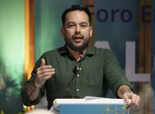 El Ministro de Minas y Energía de Colombia, Edwin Palma, precisó en un comunicado que la decisión de suspender la venta de electricidad a Ecuador "busca garantizar el abastecimiento interno ante la variabilidad climática y la proyección de disminución de energía firme en el Sistema Interconectado Nacional". Foto. EFE