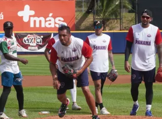 El equipo de los Federales de Chiriquí ha estado trabajando en el Estadio Nacional Rod Carew para la Serie del Caribe, en México. Foto: Probeis