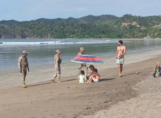 El Aeronaval recuerda a la ciudadanía que, ante cualquier urgencia o situación de riesgo, pueden comunicarse de inmediato al 108.