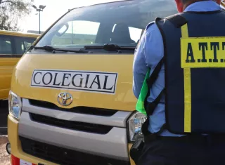 El mensaje es directo: buses en orden o no ruedan.