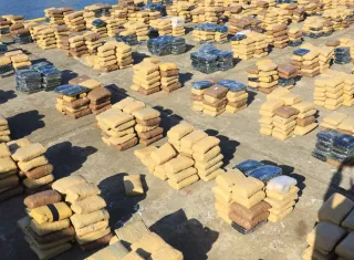 Buco droga en una sola lancha... ¿Cuánta plata se mueve aquí? 