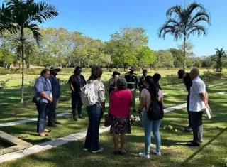 A partir de las 8 de la mañana se reanudan las exhumaciones en el cementerio. 