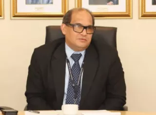 Jean Pierre Chavalier presentó su renuncia hoy. 