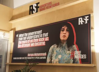 La activista y premio Nobel de La Paz, Narges Mohammadi , ha sido arrestada en trece ocasiones, condenada en nueve y fue encarcelada por última vez en 2021.