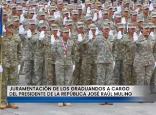 Juramentación de nuevos miembros de la Fuerza Pública 