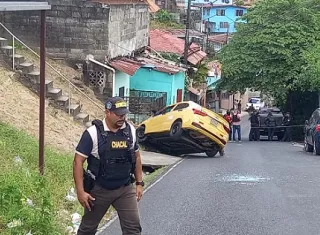 Taxista es asesinado en pleno día cerca del Municipio de San Miguelito