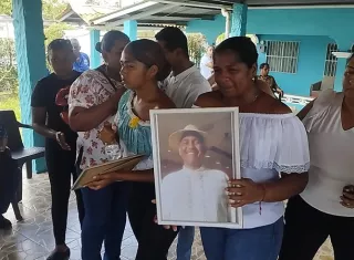 Entre tambor y acordeón, La Chorrera rinde tributo al folclorista José Reynaldo Solano.