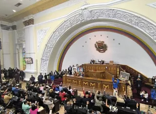 Este proyecto de amnistía se enmarca en un "nuevo momento político", anunciado por la presidenta encargada, Delcy Rodríguez, en el contexto de un proceso de excarcelaciones. Foto. EFE