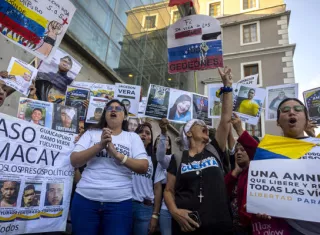 Familiares de presos políticos. Foto: EFE