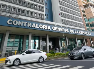 La Contraloría hace efectivo el pago del primer cuatrimestre de inversión a las juntas comunales del distrito de Panamá. Foto: Cortesía 