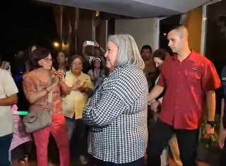 Las autoridades informaron que se encuentran gestionando opciones para la reubicación, entre las que figura un espacio en Río Hato. Foto. Thays Domínguez