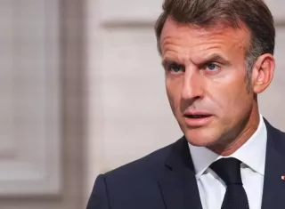 El presidente francés, Emmanuel Macron; el canciller alemán, Friedrich Merz; y el primer ministro británico, Keir Starmer- condenaron los ataques "indiscriminados y desproporcionados" con misiles de Irán. Foto. Archivo