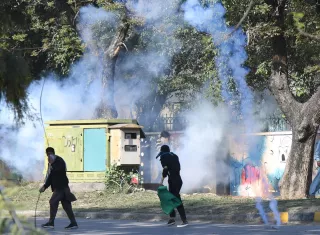 Nueve personas murieron y más de 20 quedaron heridas en medio de choques brutales con las fuerzas de seguridad.