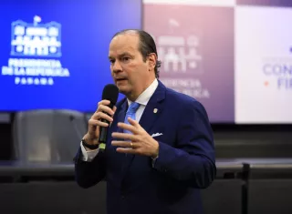 El Canciller Javier Martínez Acha explicó el desarrollo de conversaciones con Cuba. 