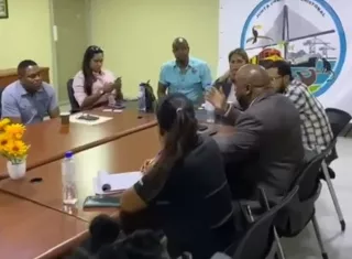 Próximamente se realizará otro encuentro en el que participarán otras comunidades y diferentes ministerios, para tratar el tema delos alquileres. Foto. Diómedes Sánchez