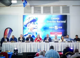  El PRD celebró esta semana una sesión de su Consejo Directivo Nacional Ampliado, en la que participaron 26 presidentes de áreas, los 10 miembros del Comité Ejecutivo Nacional (CEN) y la bancada de diputados del colectivo.  Durante el encuentro se presentó un informe relacionado con las reformas electorales