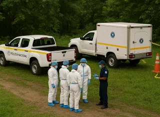 Peritos realizaron el levantamiento del cadáver. /   Imagen ilustrativa generada con IA Copilot