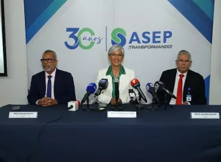 Panamá abre la puerta al tercer operador móvil