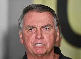 Supremo brasileño concede prisión domiciliaria "temporal" a Jair Bolsonaro