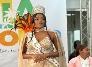 Jetchany Arrocha, reina de la feria, dijo que los precios de la feria serán de 2.00 dólares para adultos y 1.00 dólar para niños, al igual que para las personas de la tercera edad.