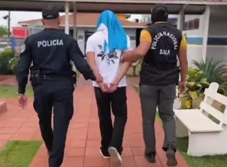 Retienen a 16 menores en parking clandestino en La Chorrera