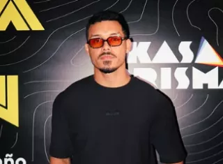 ¡Nombe no! Estafan a Nixon mediante la compra de un celular en redes