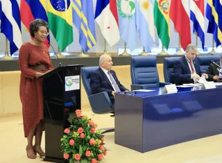 Parlatino da luz verde a tratado clave para desastres en la región