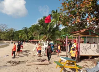 Seguridad en Semana Santa: Sinaproc vigila varias playas de Colón
