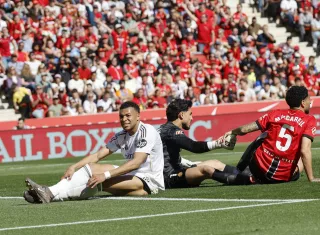 Real Madrid cae ante Mallorca y se aleja del título de LaLiga