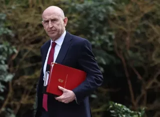 Londres lanza dura advertencia a Putin si no cesa sus actividades submarinas