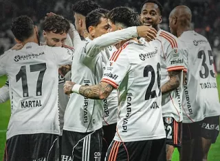 Michael Amir Murillo fue titular en triunfo del Besiktas