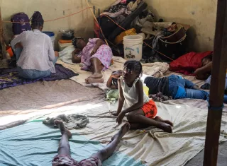 Masacre en Haití deja 70 muertos y más de 6.000 desplazados