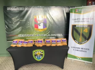Droga era trasladada en un busito de encomienda, cae en control de San Isidro