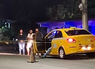 Matan a taxista dentro de su carro en el 20 de Colón