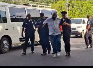 Crisis del agua en varios residenciales genera protestas y arrestos en Veraguas