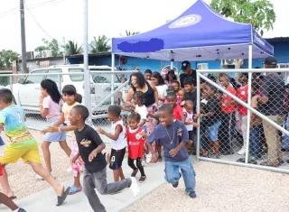 Este parque infantil en Puerto escondido supera los 40 mil dólares. 