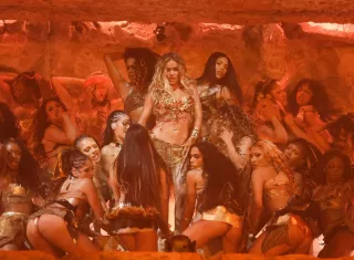 'Nos vamos de tour', el anuncio de Karol G al final de su 'show' en Coachella