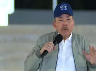 Daniel Ortega llama 'desquiciado' a Trump y desata críticas de la oposición