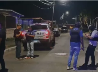 ¡Matan a 2 en Nuevo Tocumen!  Iban por "Nitido" y otro también tomó. 