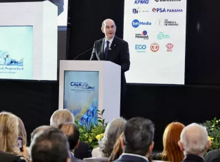 El ministro Felipe Chapman participo en el encuentro. 