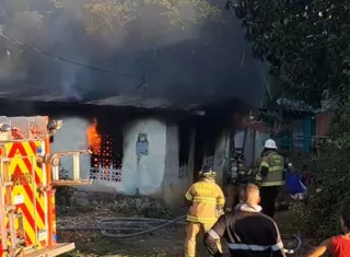 Familia lo pierde todo en incendio en Pedregal, pero se salva de milagro