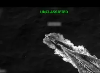 Tensión en el Pacífico: Ataque de EE.UU. a lancha deja tres víctimas