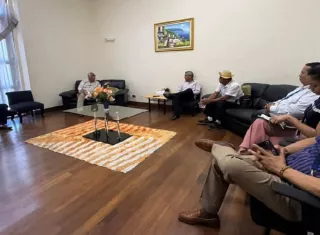 Las autoridades alcaldicias y la gobernación de la provincia buscan los mecanismos para el desarrollo de proyectos que se traduzcan en fuentes de empleo. Foto. Cortesía